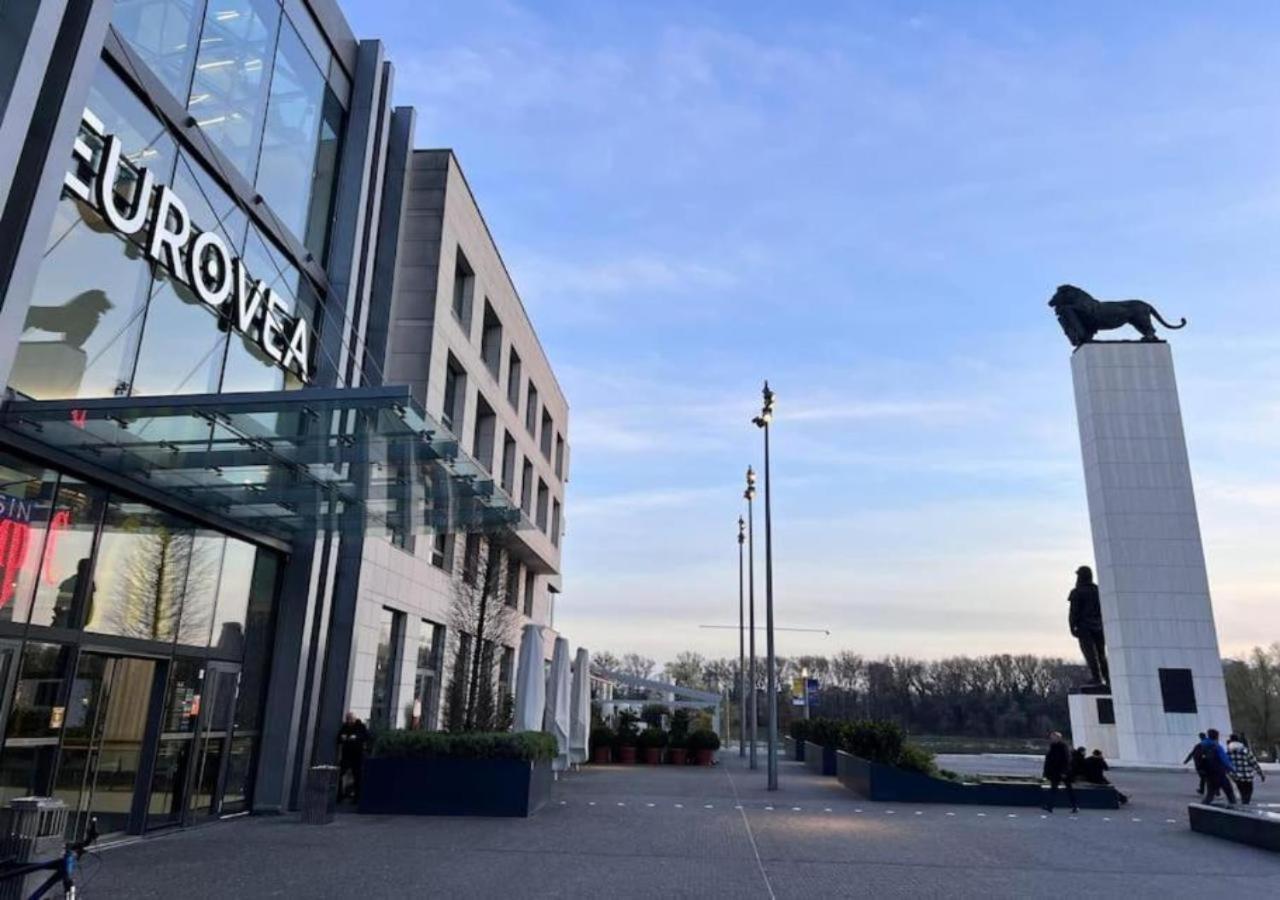 Faro Studio Eurovea Bratislava Esterno foto